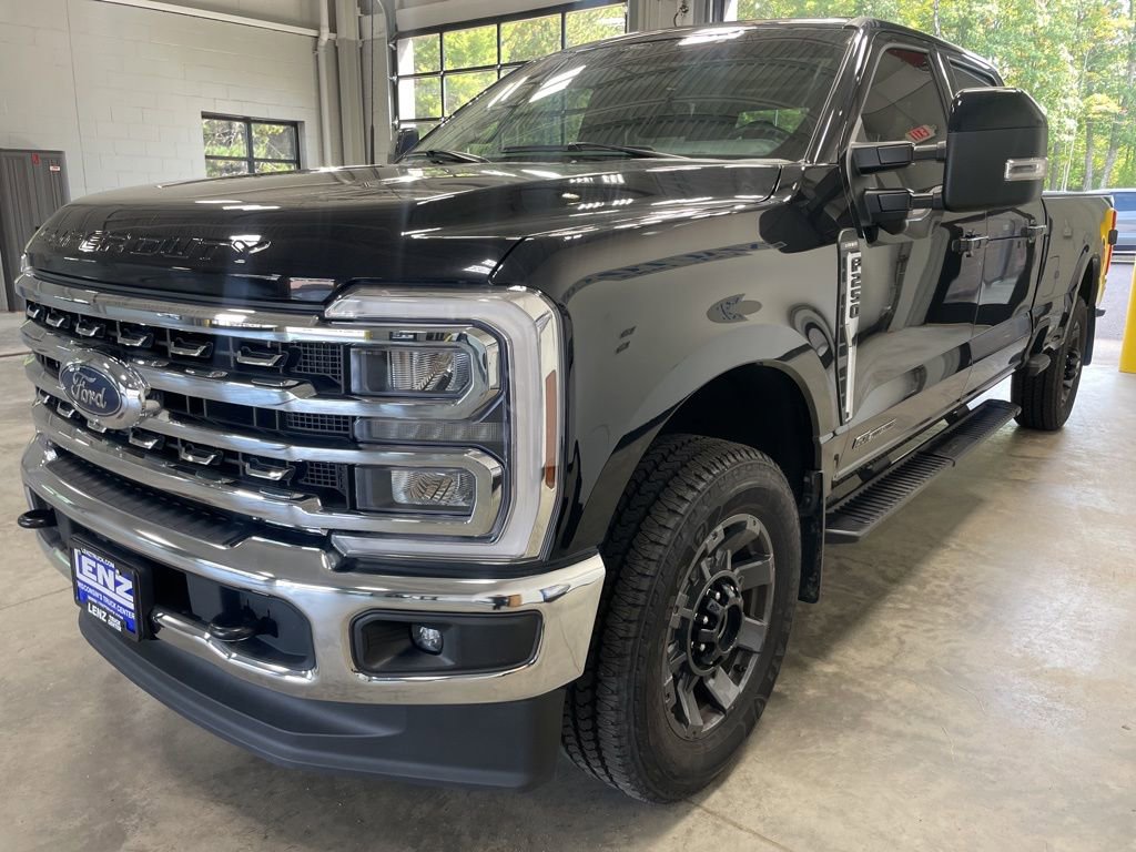 Used 2024 Ford F250 Lariat video 4