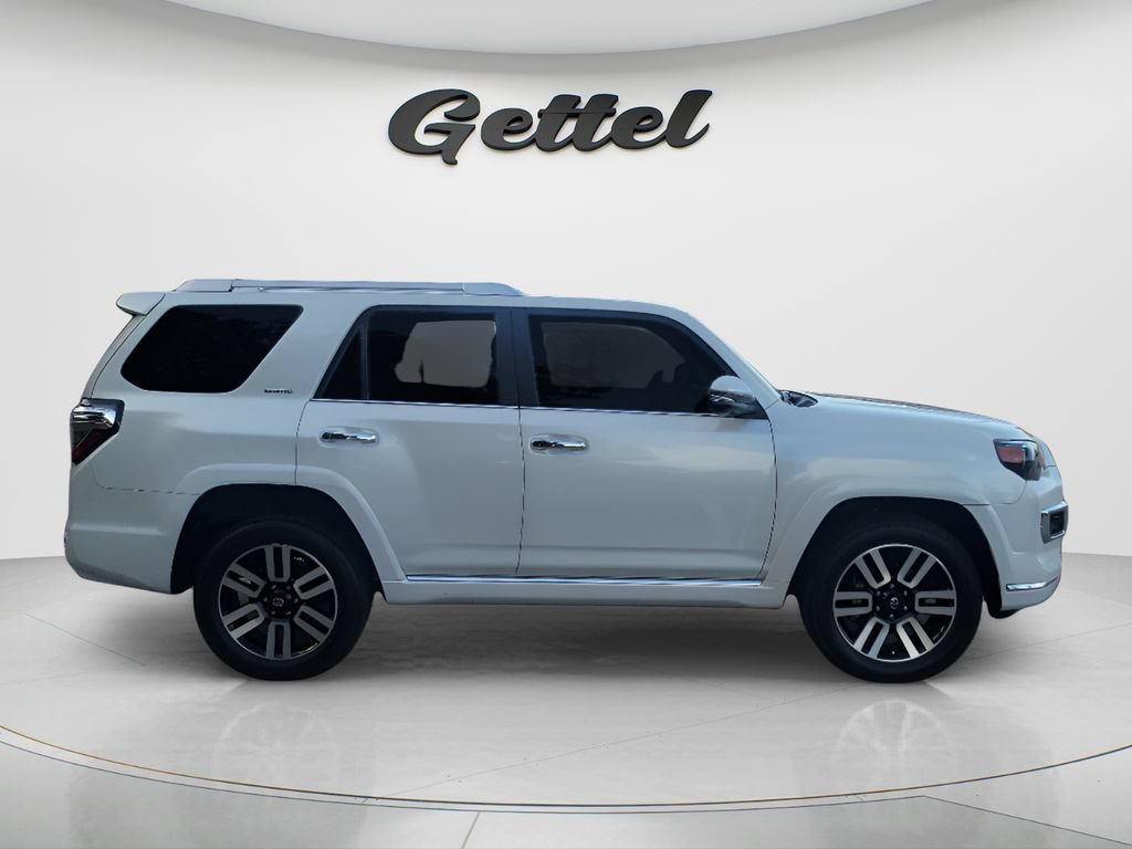 Certified 2024 Toyota 4Runner Limited AWD/4WD image 4