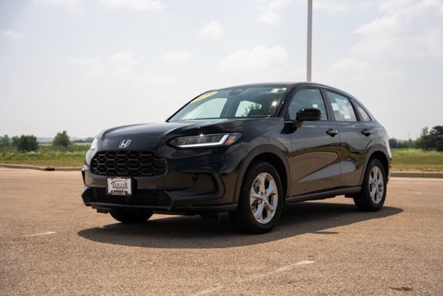 Used 2024 Honda HR-V LX image 3
