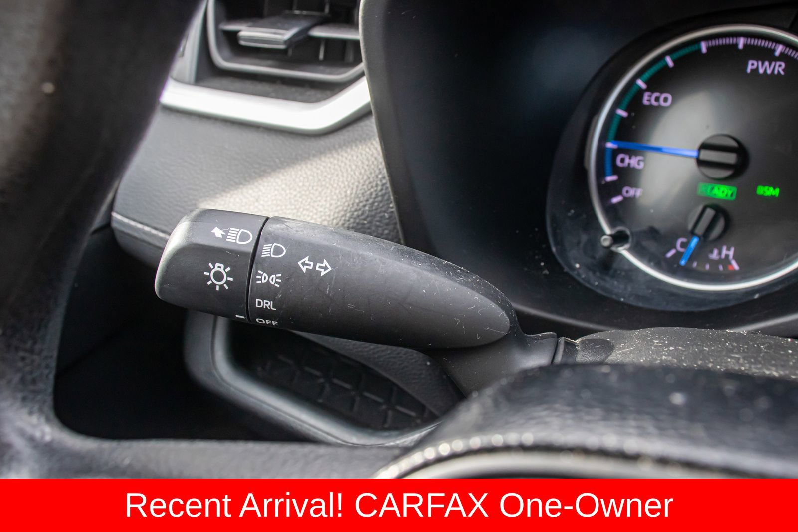 Used 2021 Toyota RAV4 LE image 20