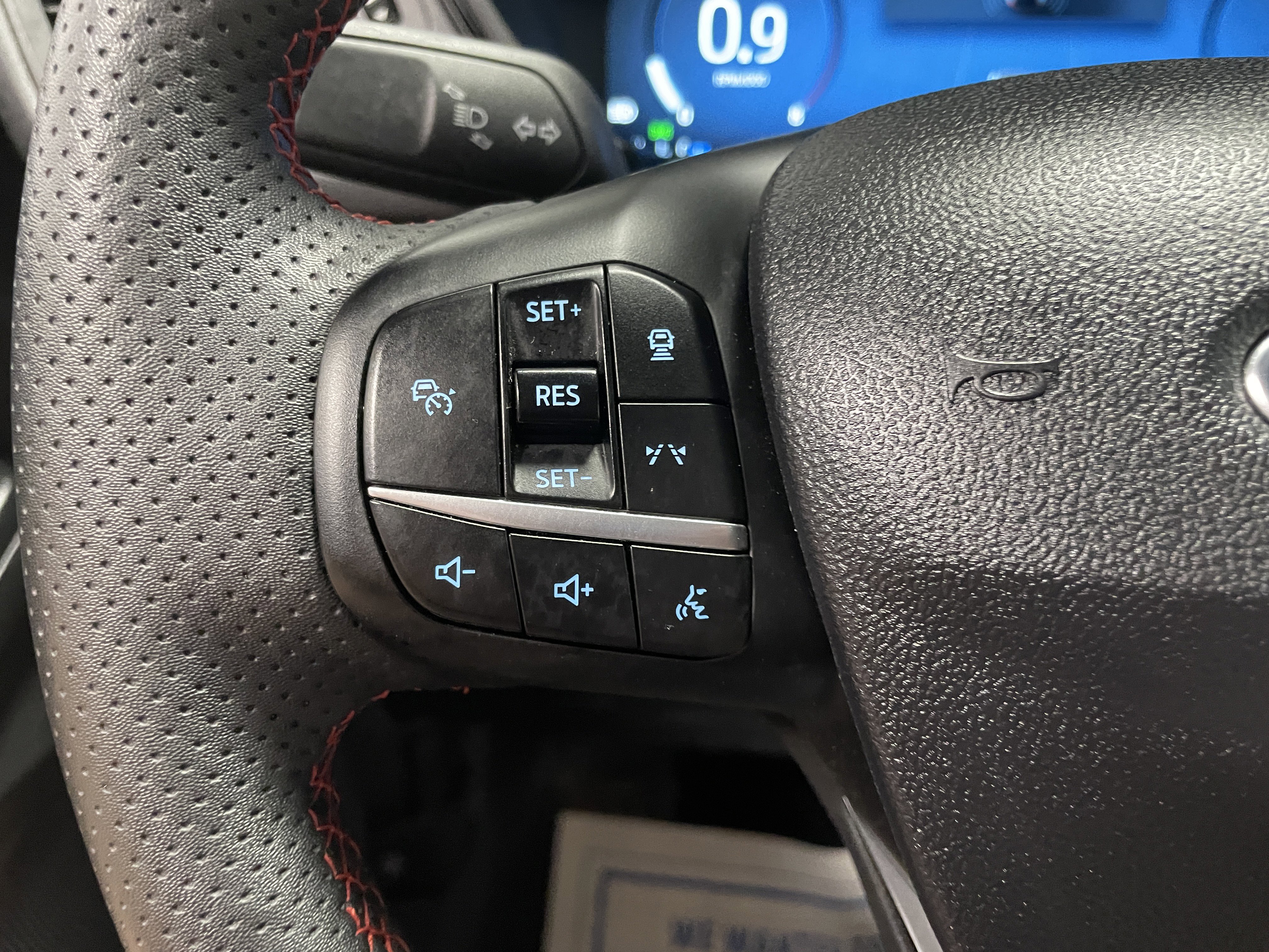 Used 2023 Ford Escape ST-Line Select w/ Tech Pack #2 image 18