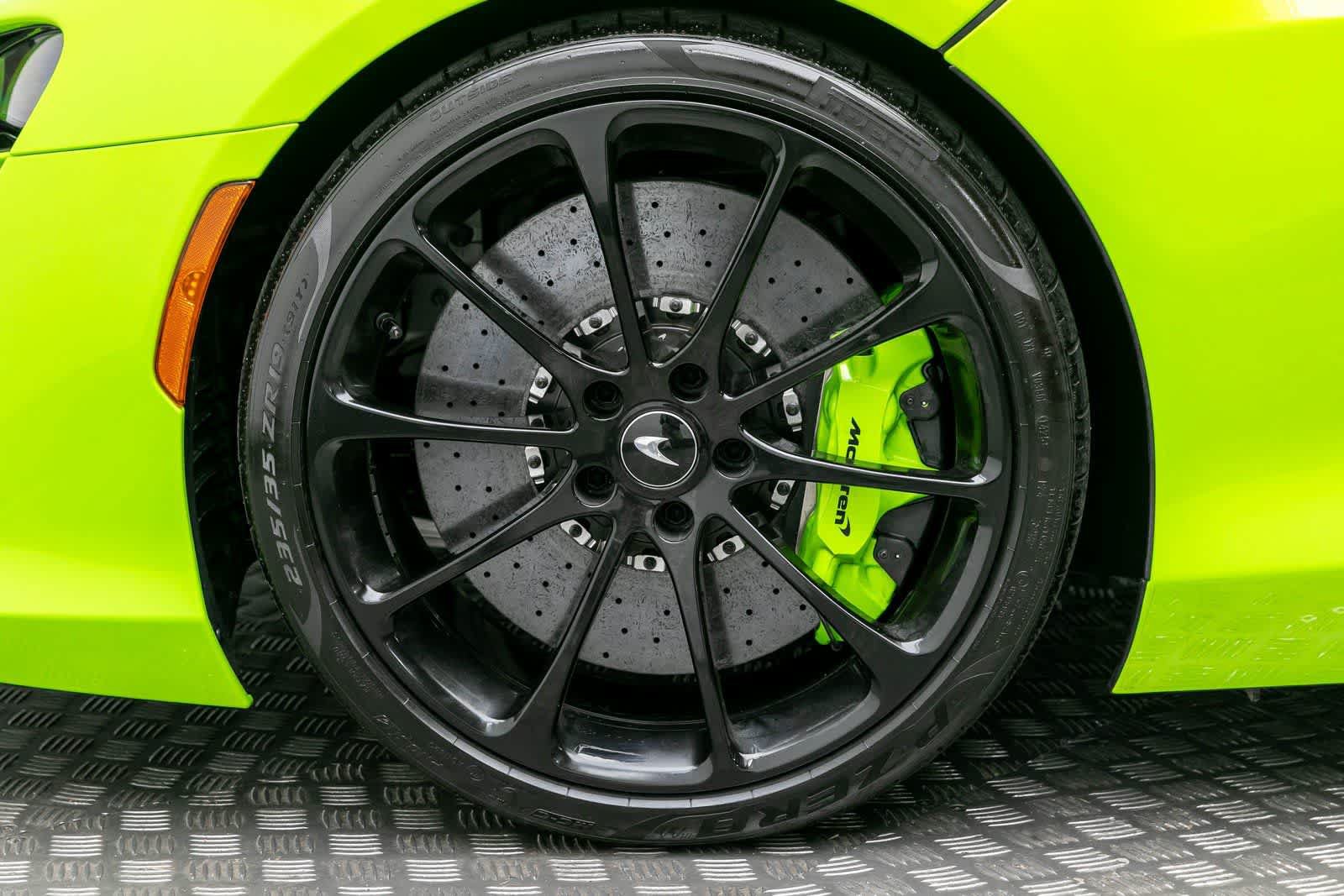 New 2026 McLaren Artura RWD image 7