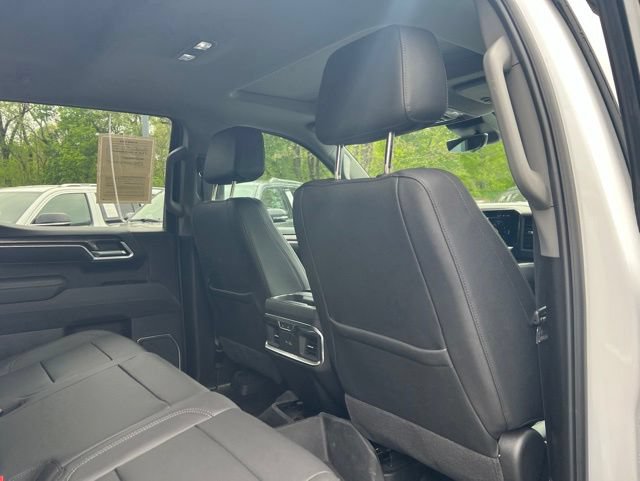 Used 2025 Chevrolet Silverado 1500 LTZ w/ Technology Package AWD/4WD image 18