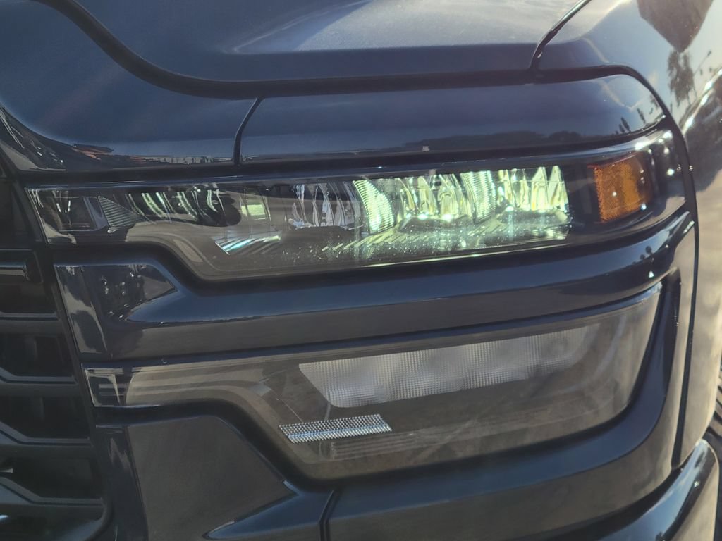 New 2026 RAM 2500 Big Horn AWD/4WD image 25