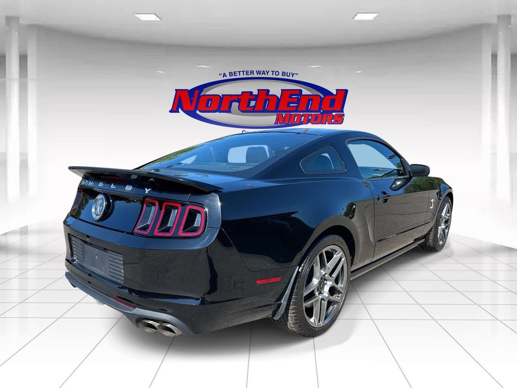 Used 2013 Ford Mustang Shelby GT500 RWD image 3