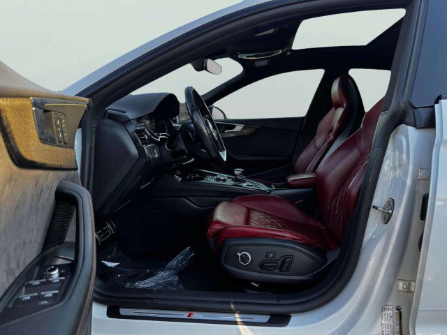 Used 2019 Audi S5 Premium Plus w/ Premium Plus image 19