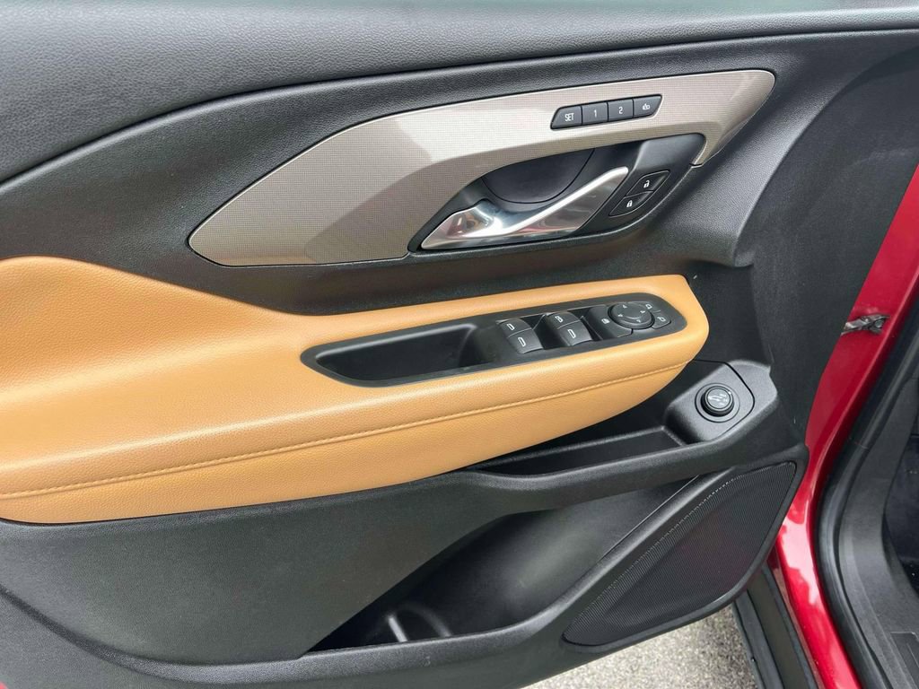 Used 2018 GMC Terrain SLT w/ Preferred Package image 24