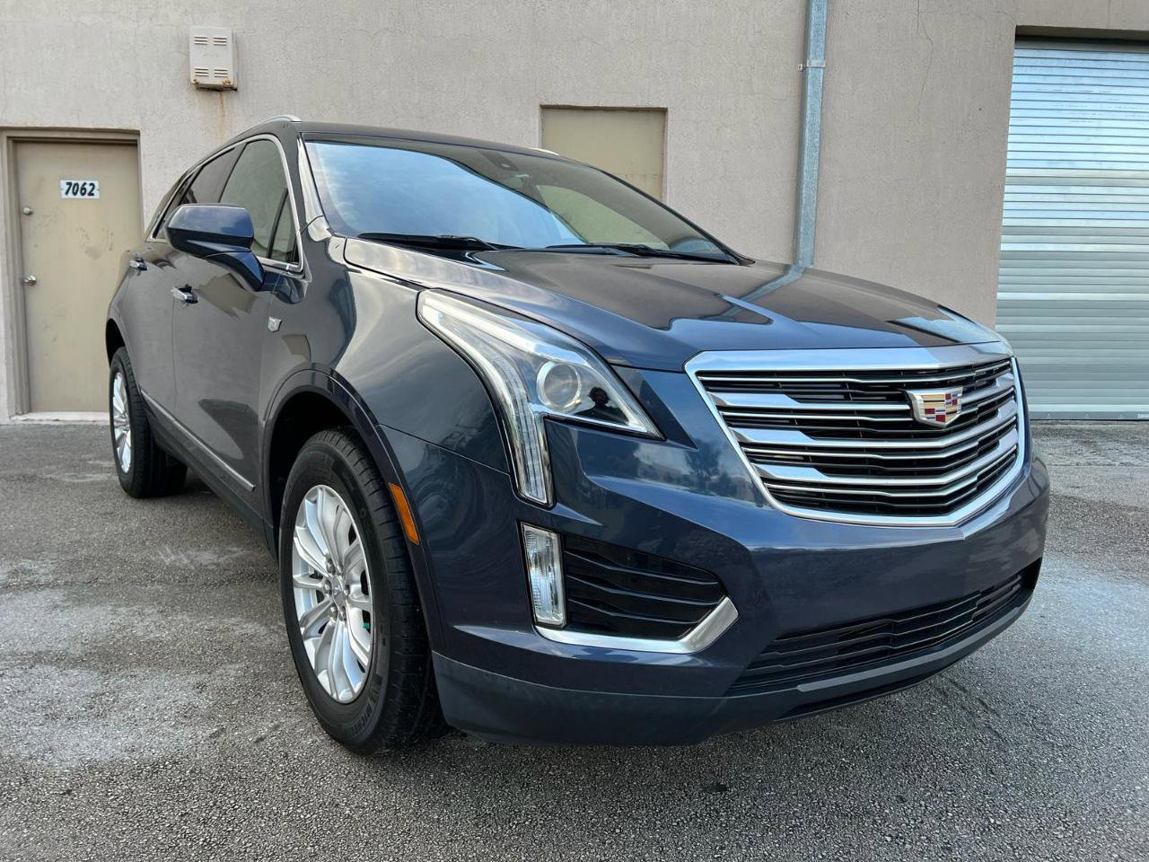 Used 2018 Cadillac XT5 FWD image 13