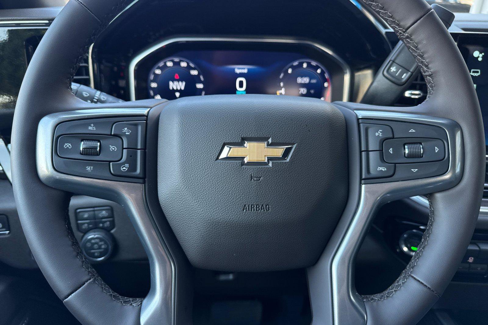 New 2026 Chevrolet Silverado 2500 LTZ w/ LTZ Premium Package AWD/4WD image 30
