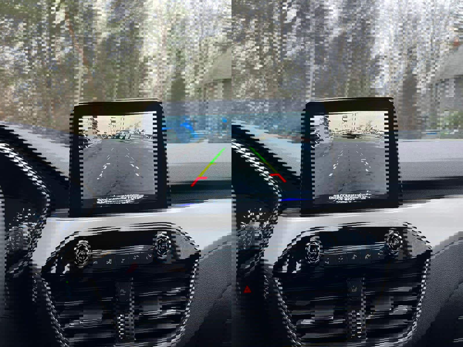 Used 2022 Ford Escape SE w/ Convenience Package image 29