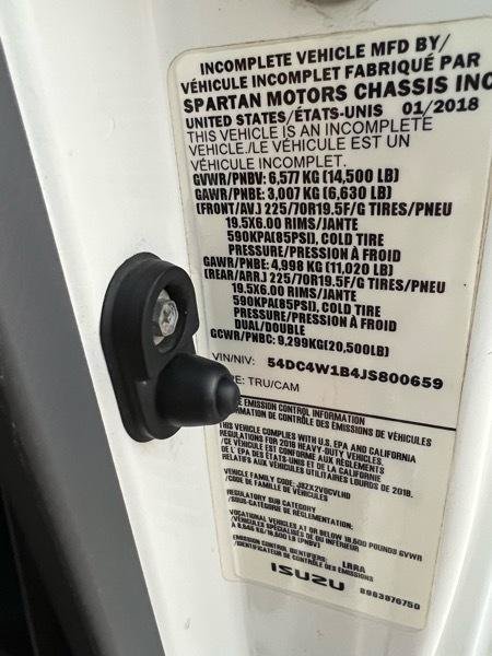 Used 2018 Isuzu NPR RWD image 16