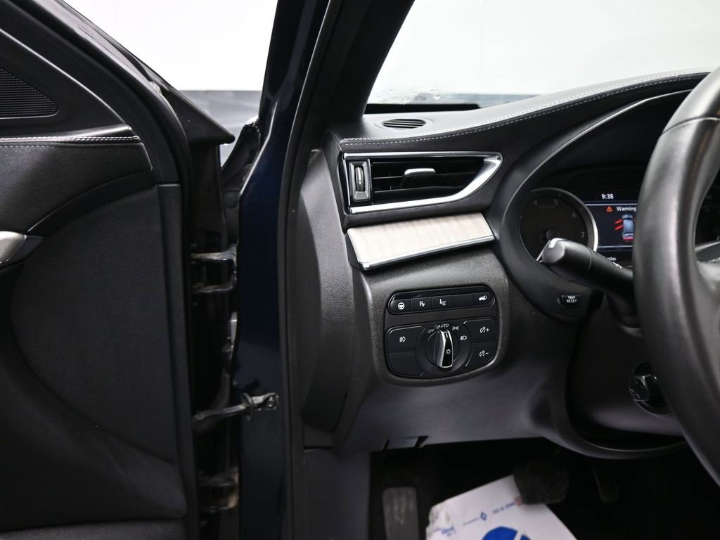 Used 2021 INFINITI QX50 Autograph image 3