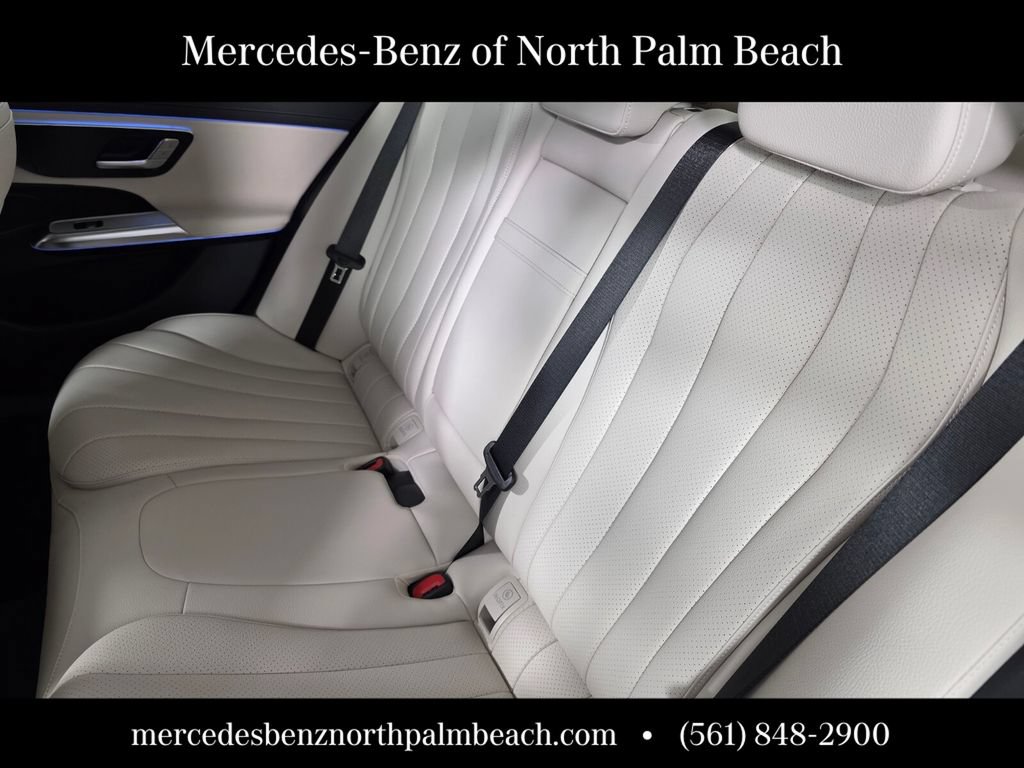 New 2026 Mercedes-Benz E 350 4MATIC Sedan image 13