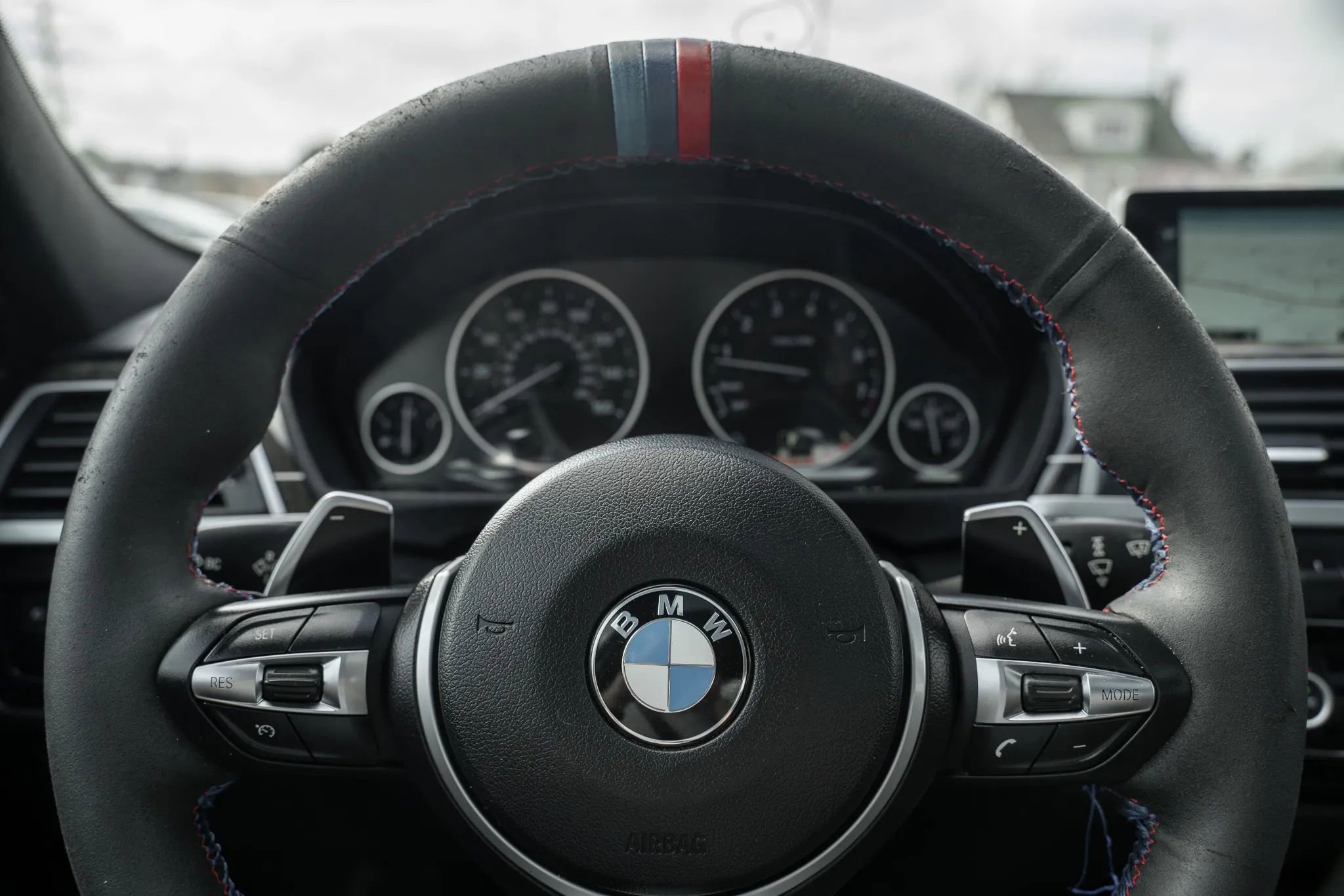 Used 2017 BMW 340i xDrive Sedan AWD/4WD image 21