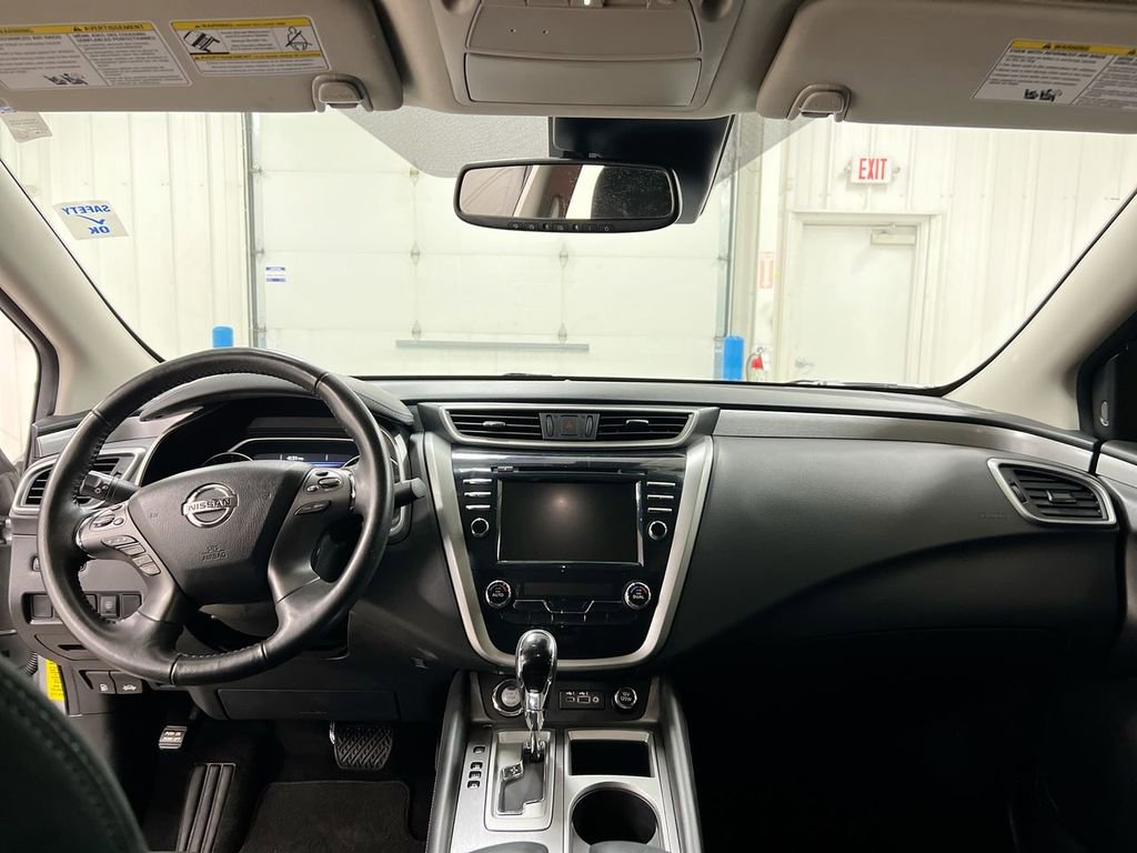 Used 2020 Nissan Murano SV w/ Cargo Package image 10
