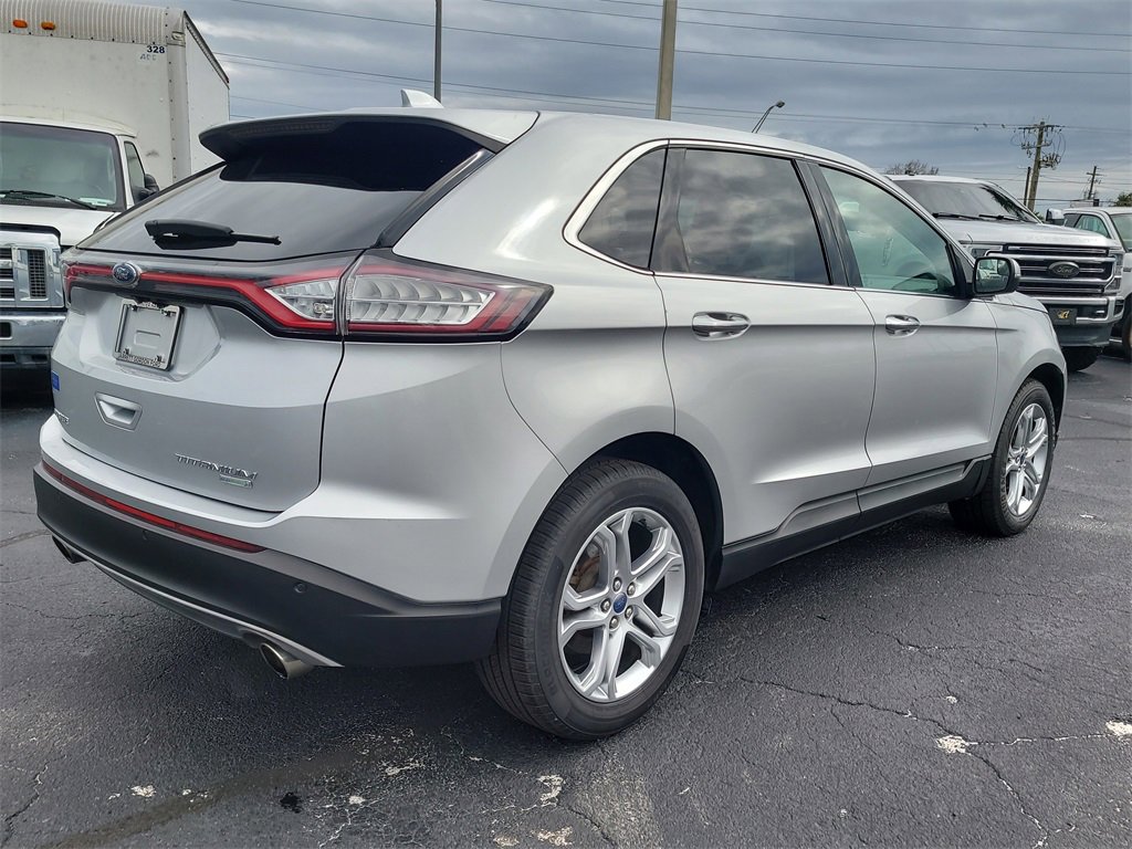 Used 2017 Ford Edge Titanium image 4