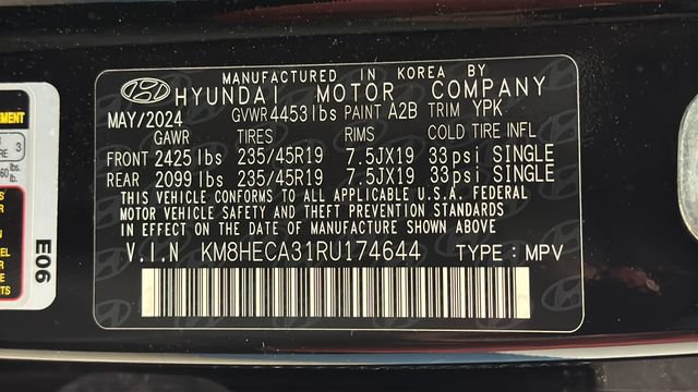 Used 2024 Hyundai Kona Limited AWD/4WD image 27