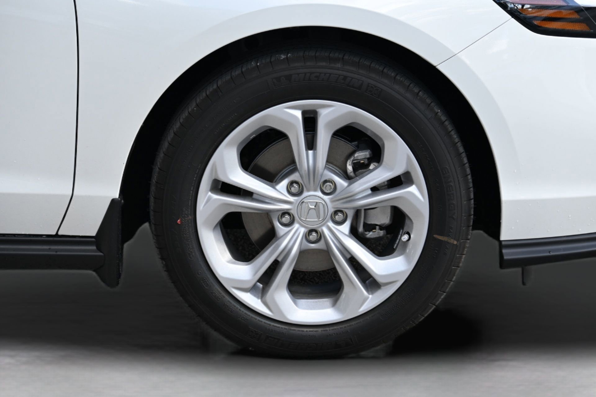 New 2025 Honda Accord LX image 37