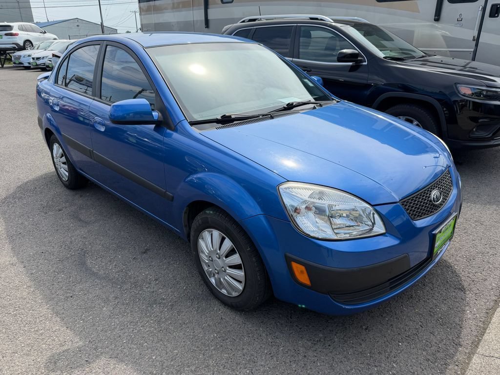 Used 2009 Kia Rio LX FWD image 4