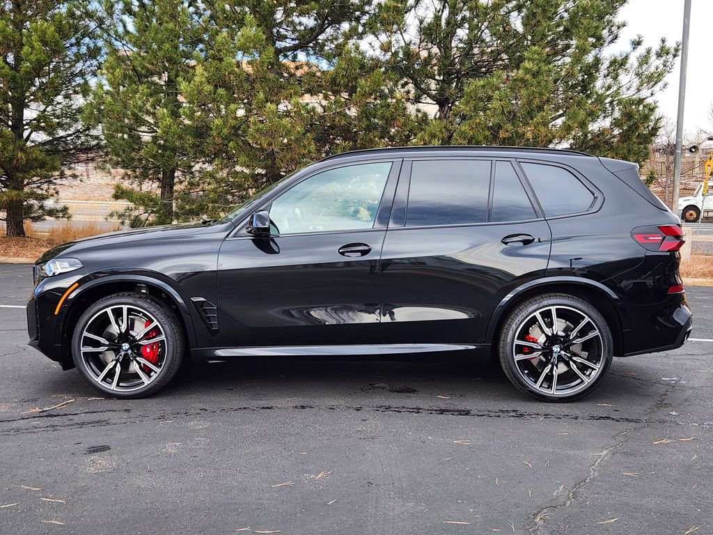 New 2026 BMW X5 M60i image 2