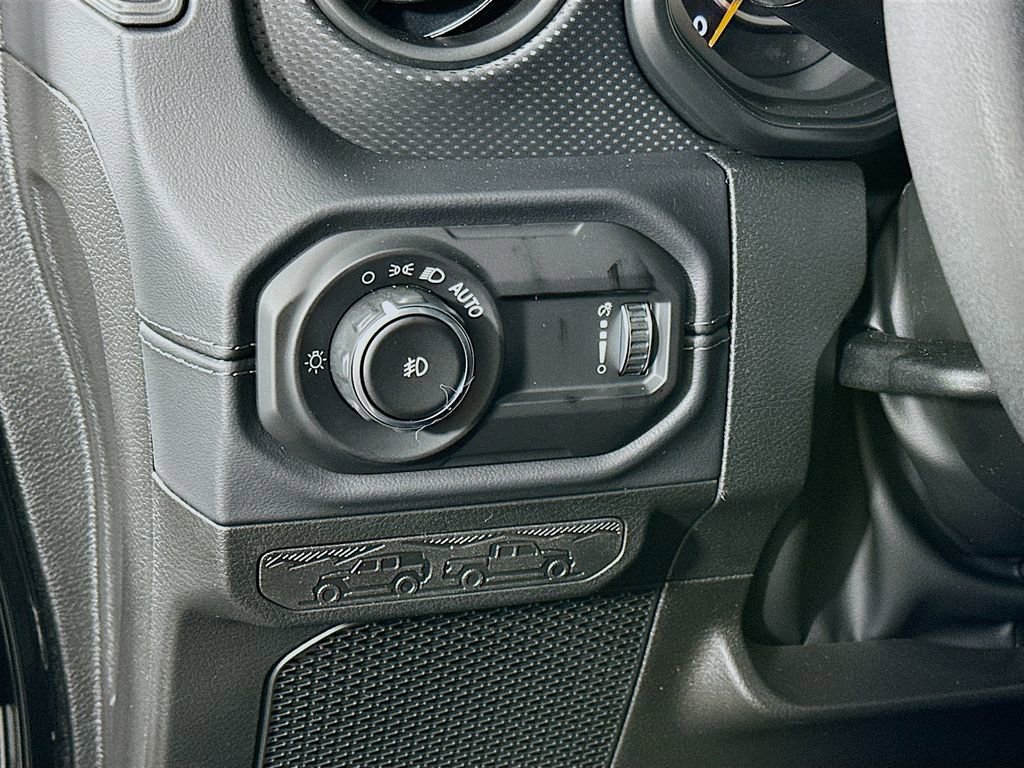 New 2026 Jeep Wrangler Unlimited Rubicon image 15
