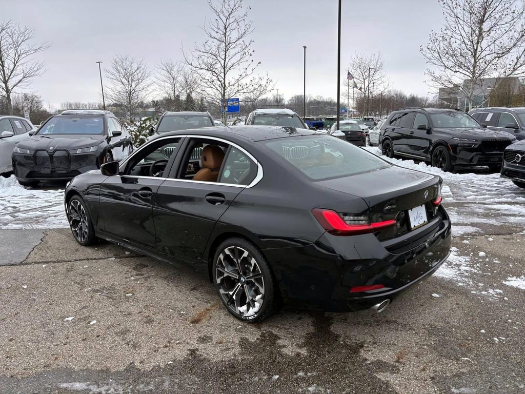Certified 2025 BMW 330i xDrive Sedan image 5