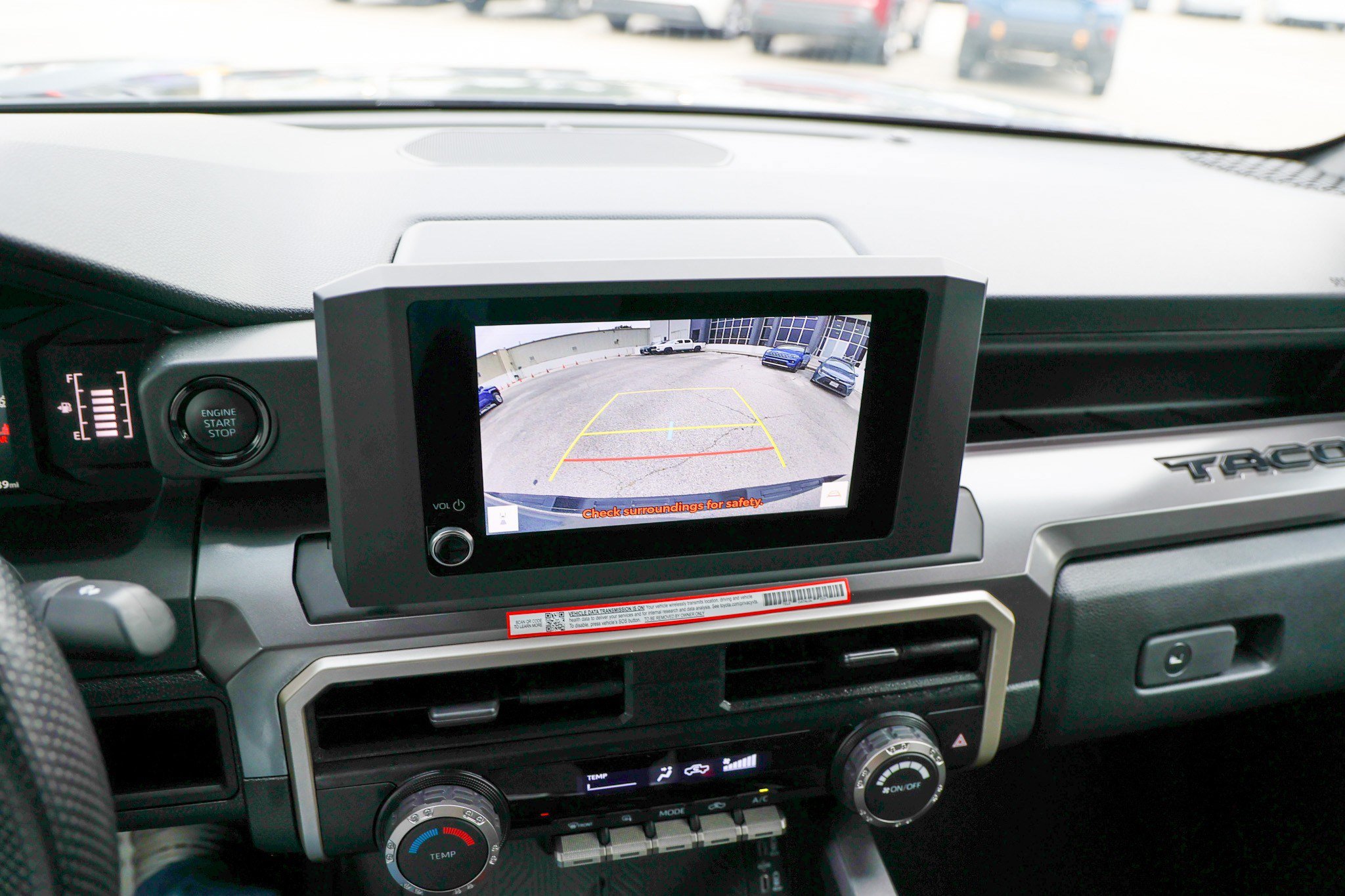 Certified 2025 Toyota Tacoma SR5 AWD/4WD image 23