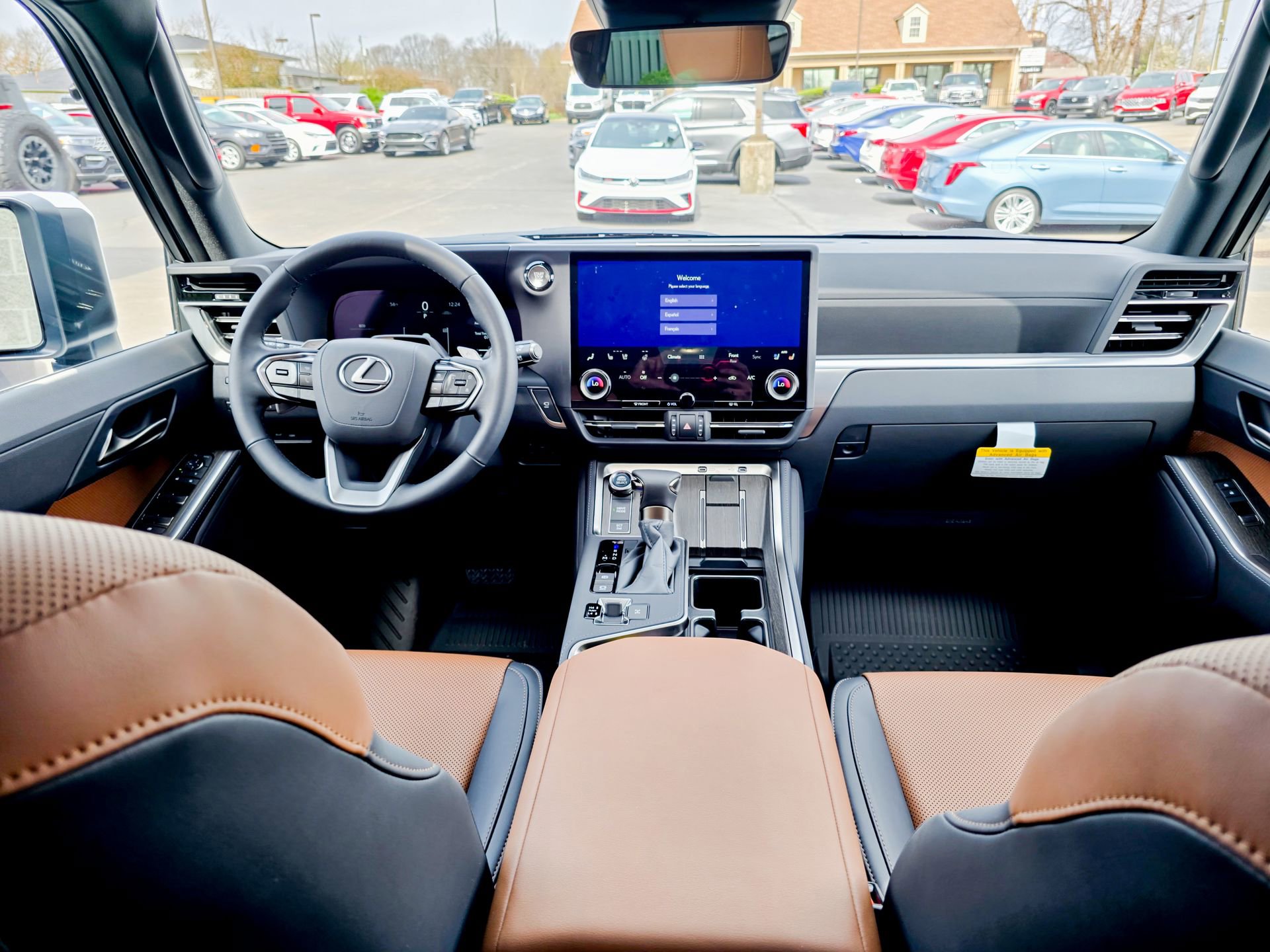 Used 2026 Lexus GX 550 w/ Accessory Package (2T) image 31