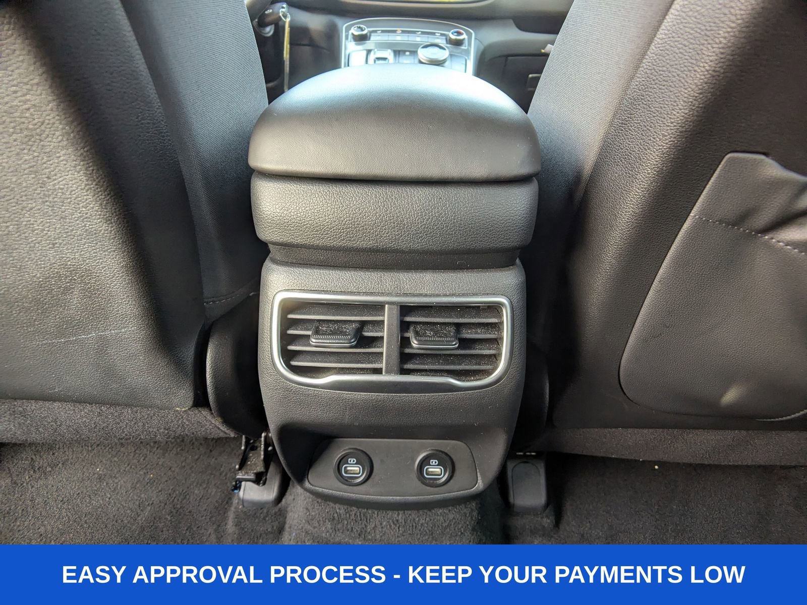 Used 2023 Hyundai Santa Fe SE image 21