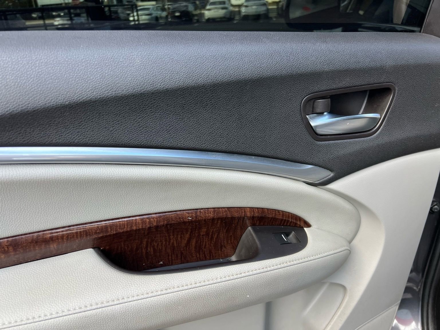 Used 2017 Acura MDX FWD image 42