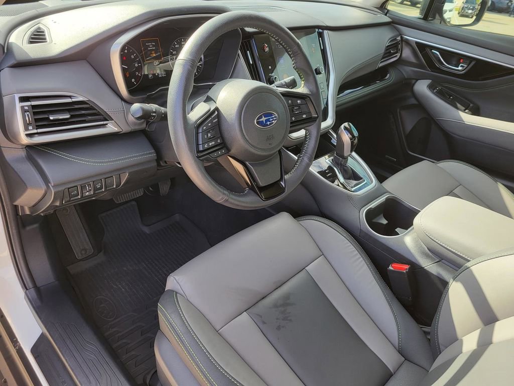 Certified 2025 Subaru Outback Onyx Edition image 21