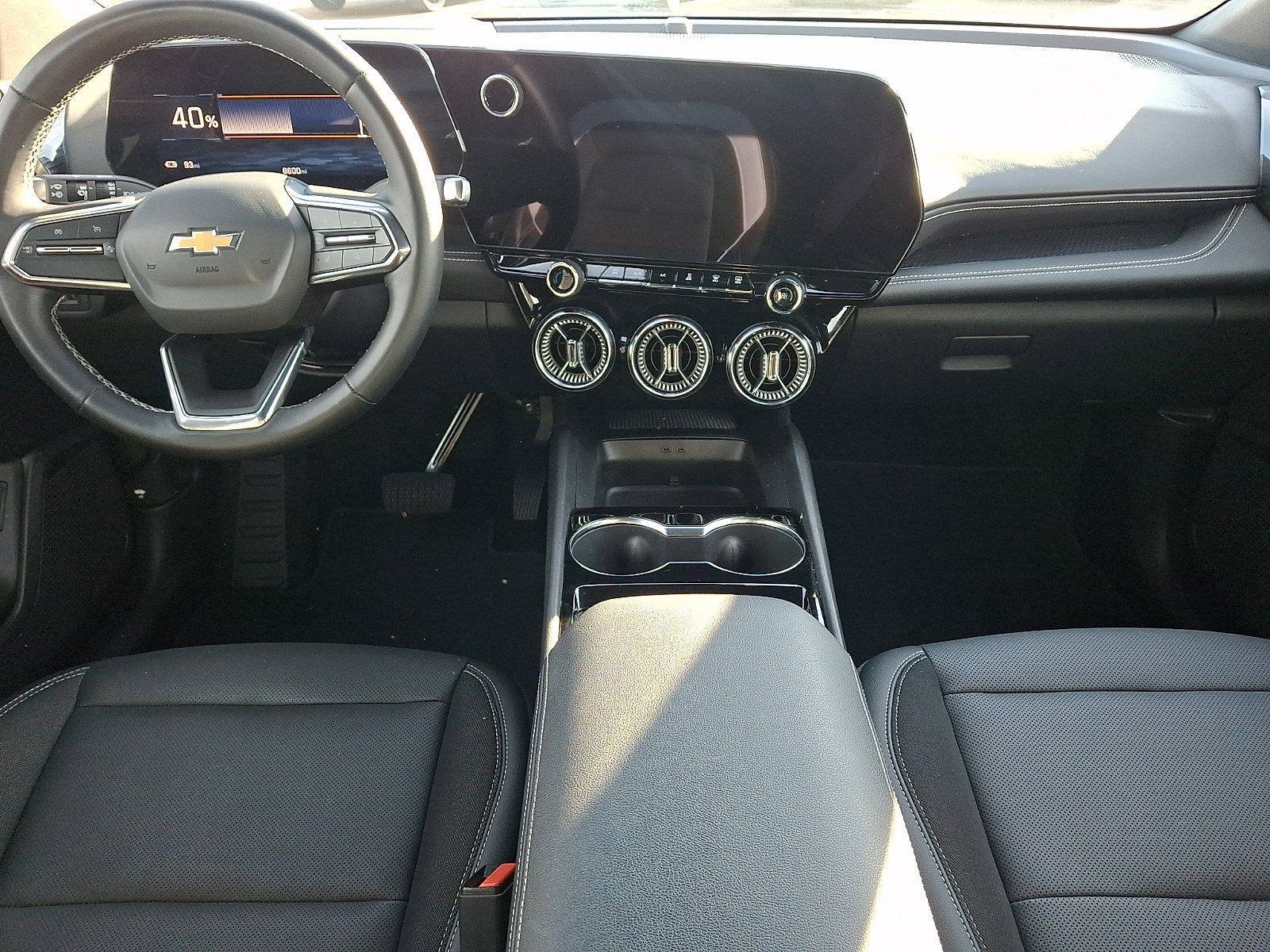 Used 2024 Chevrolet Blazer EV LT image 15