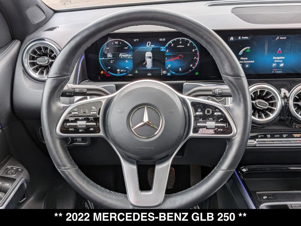 Used 2022 Mercedes-Benz GLB 250 4MATIC image 17