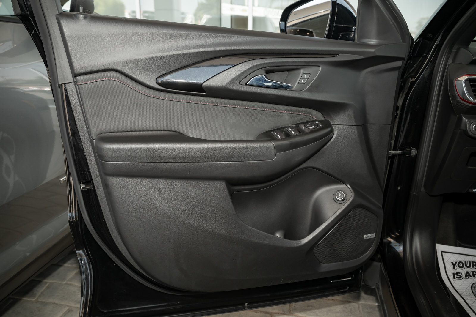 Used 2021 Chevrolet TrailBlazer RS w/ Sun and Liftgate Package image 22