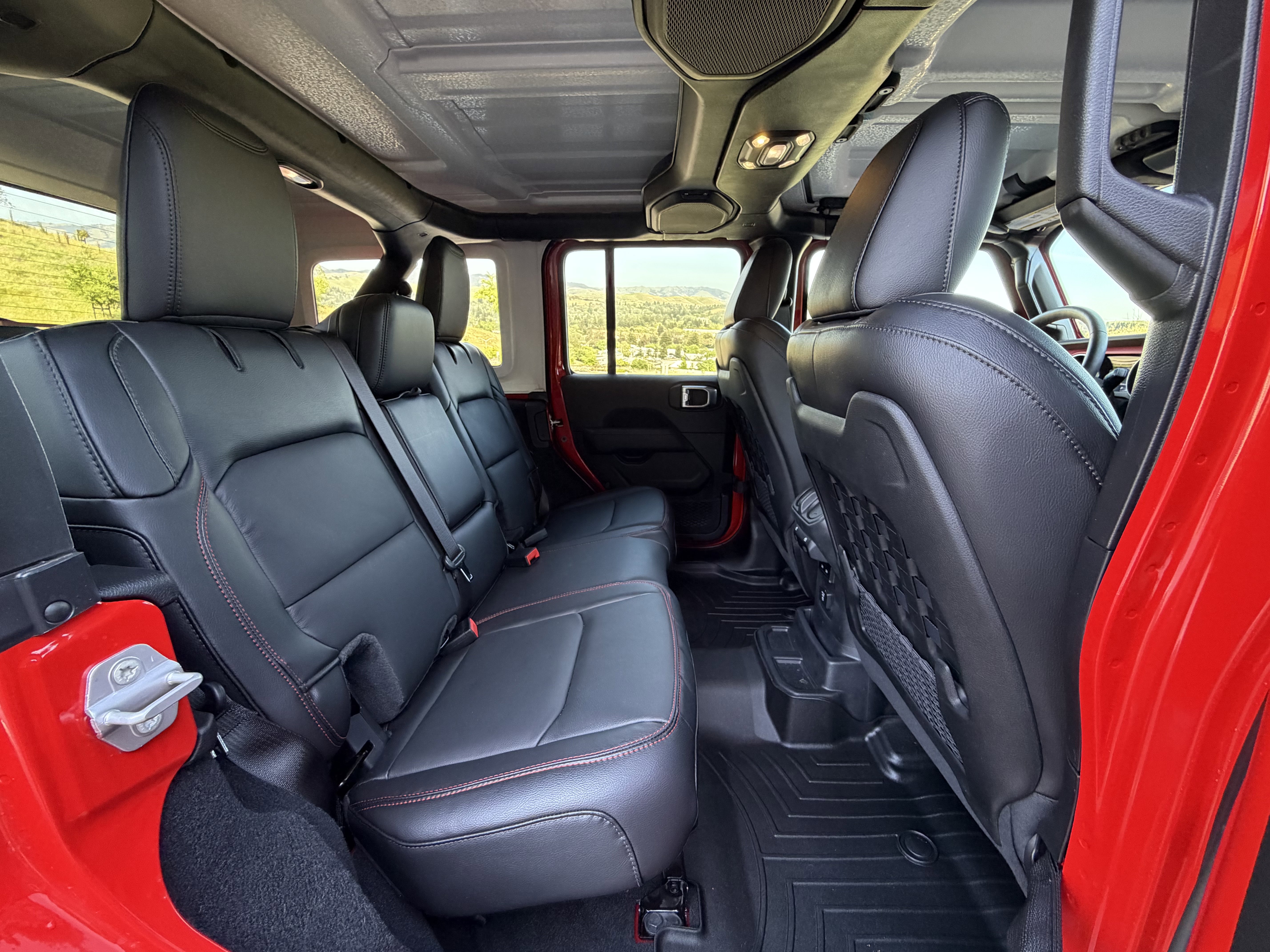 Used 2021 Jeep Wrangler Unlimited Rubicon AWD/4WD image 22