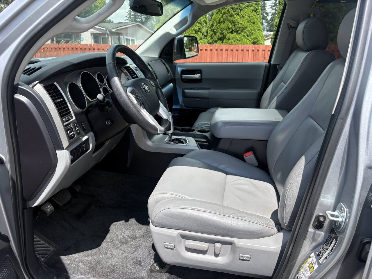 Used 2016 Toyota Sequoia Limited w/ Safety & Convenience Package AWD/4WD image 14