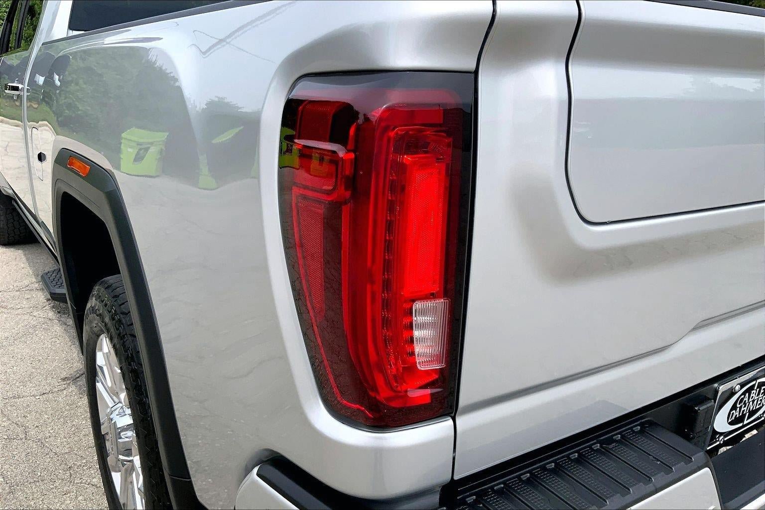 Used 2020 GMC Sierra 2500 Denali w/ Denali Ultimate Package AWD/4WD image 27
