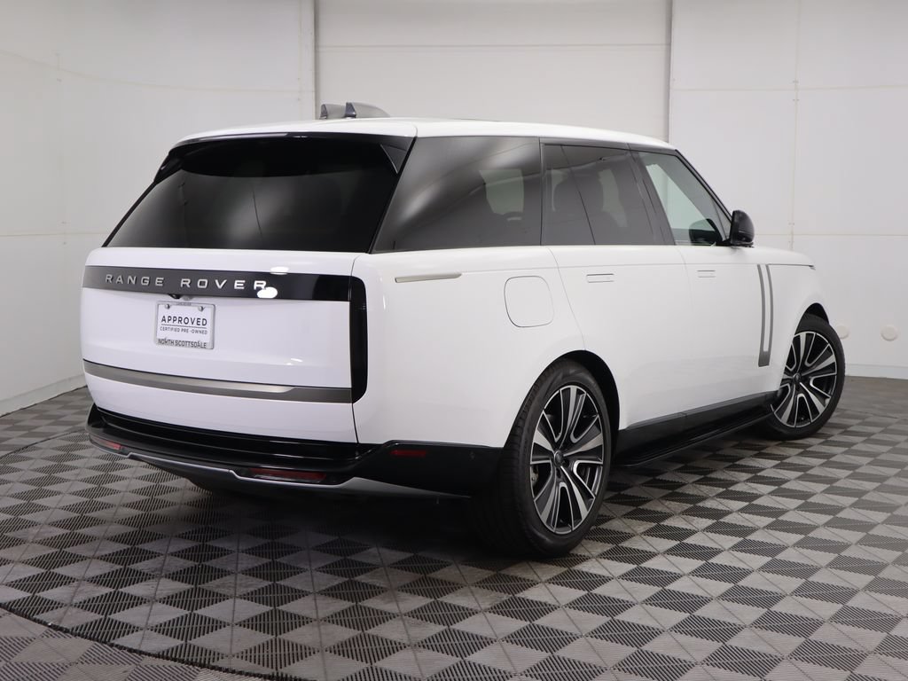 Used 2024 Land Rover Range Rover SE AWD/4WD image 5