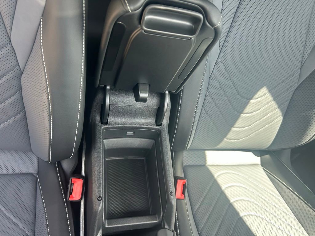 New 2026 Volkswagen Tiguan SE R-Line FWD image 41