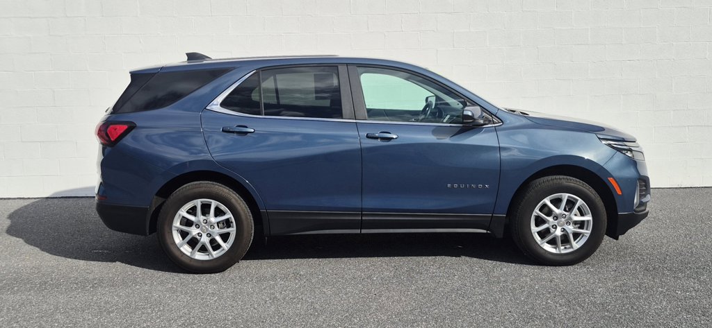 Used 2024 Chevrolet Equinox LT AWD/4WD image 9