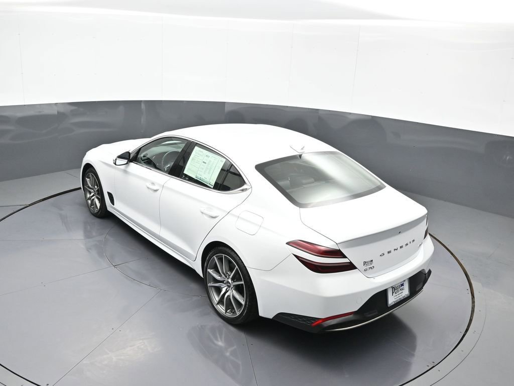 Used 2023 Genesis G70 2.0T AWD/4WD image 39