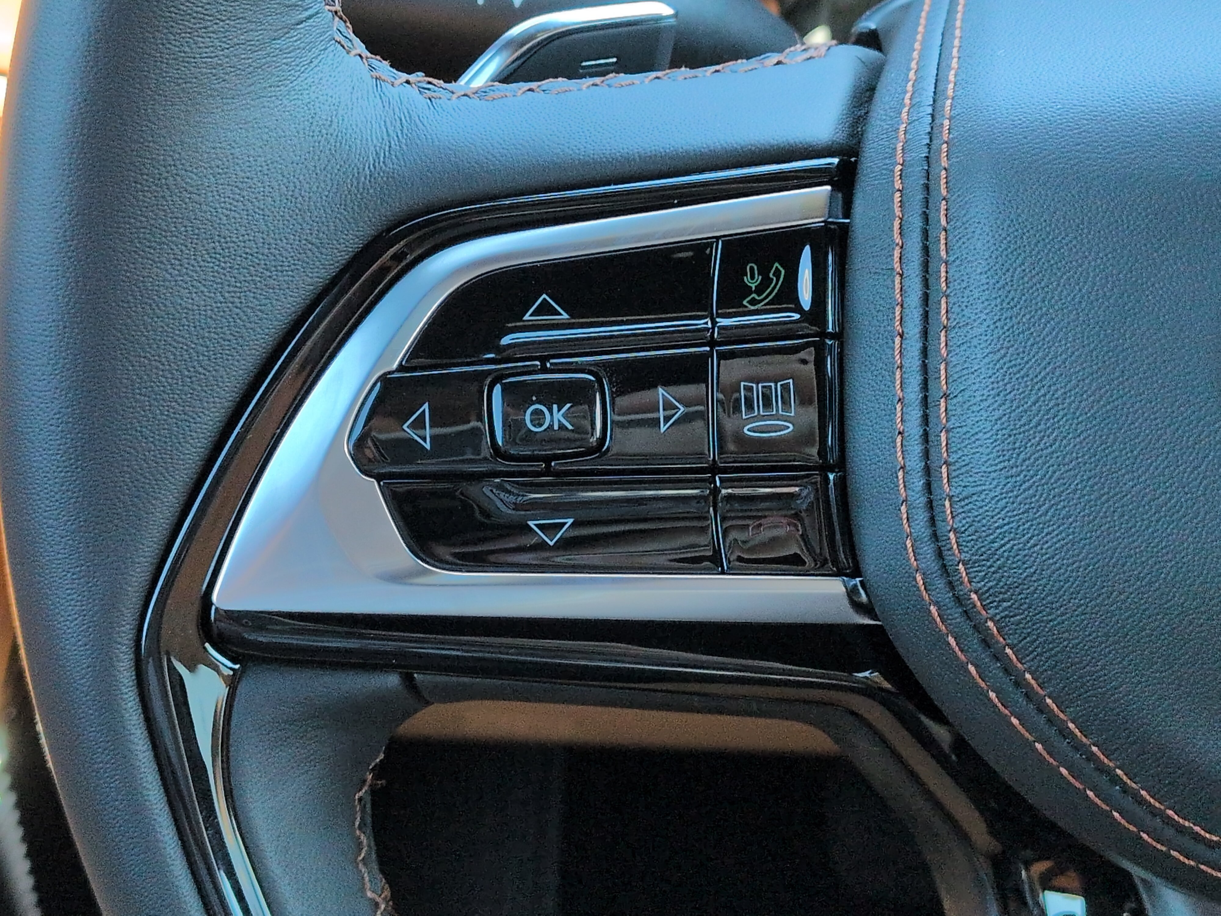 New 2027 Jeep Grand Cherokee Summit AWD/4WD image 24