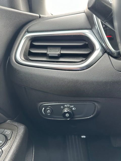 Used 2024 Chevrolet Equinox LT image 34