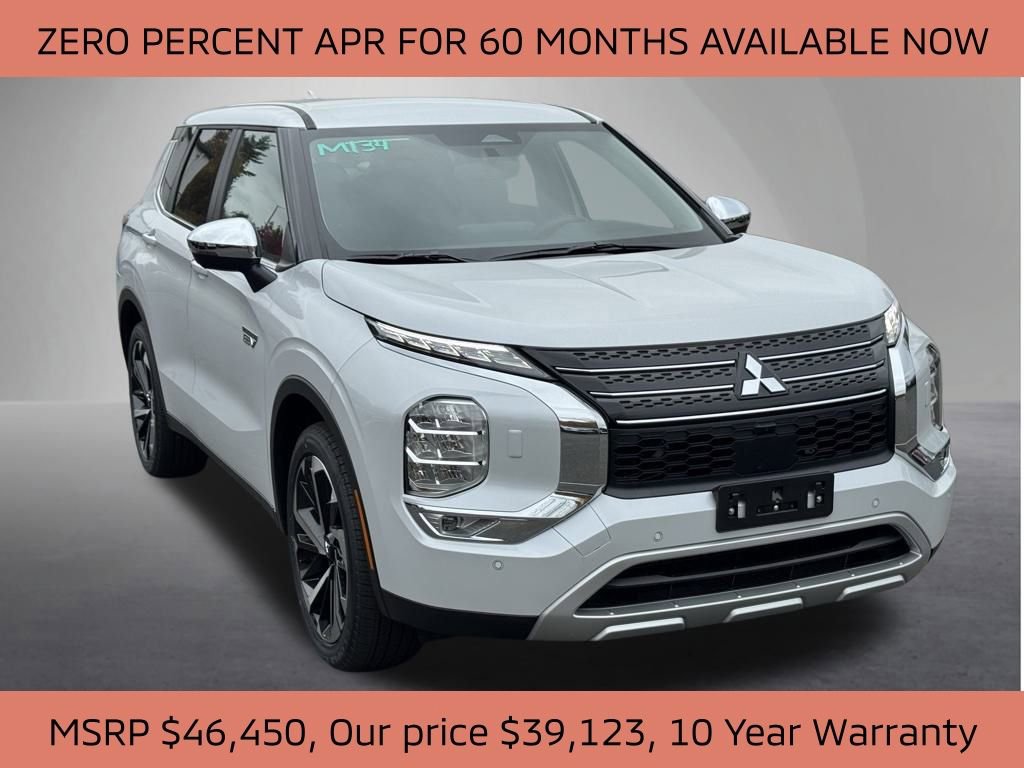 New 2025 Mitsubishi Outlander SE