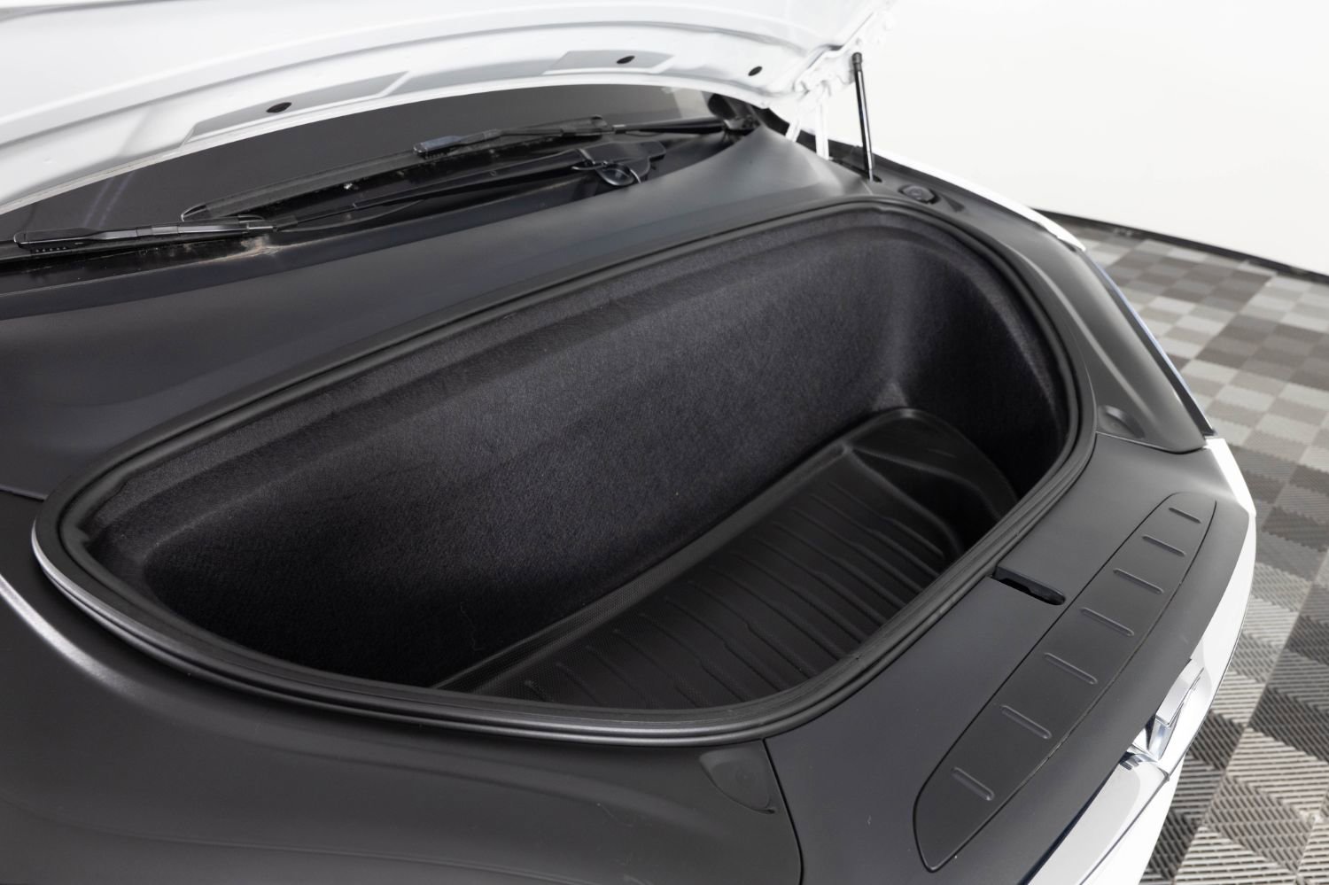 Used 2020 Tesla Model X Long Range image 43