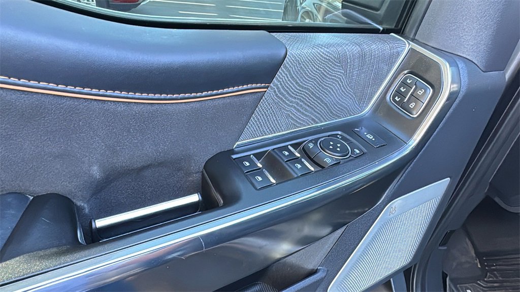 Certified 2024 Ford F350 Platinum w/ Tremor Off-Road Package image 21