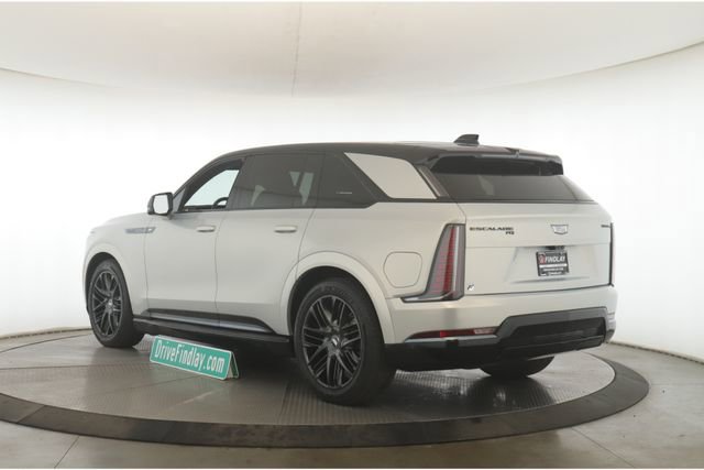 Used 2025 Cadillac Escalade IQ Sport 2 w/ LPO, ONYX Package image 8