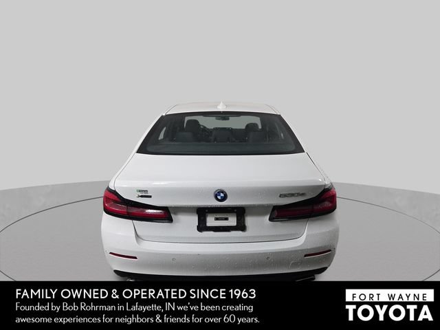 Used 2023 BMW 530e xDrive AWD/4WD image 8