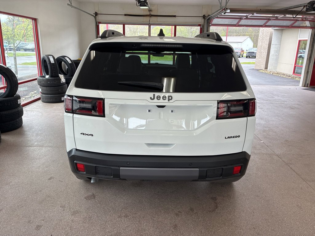 New 2026 Jeep Cherokee Laredo AWD/4WD image 14