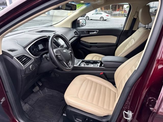 Used 2020 Ford Edge SEL w/ Convenience Package AWD/4WD image 9